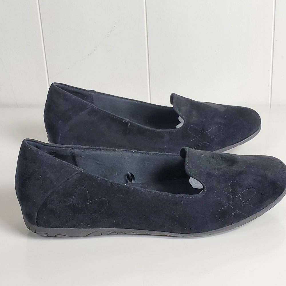 Baretraps slipon ballet flats size 8.5